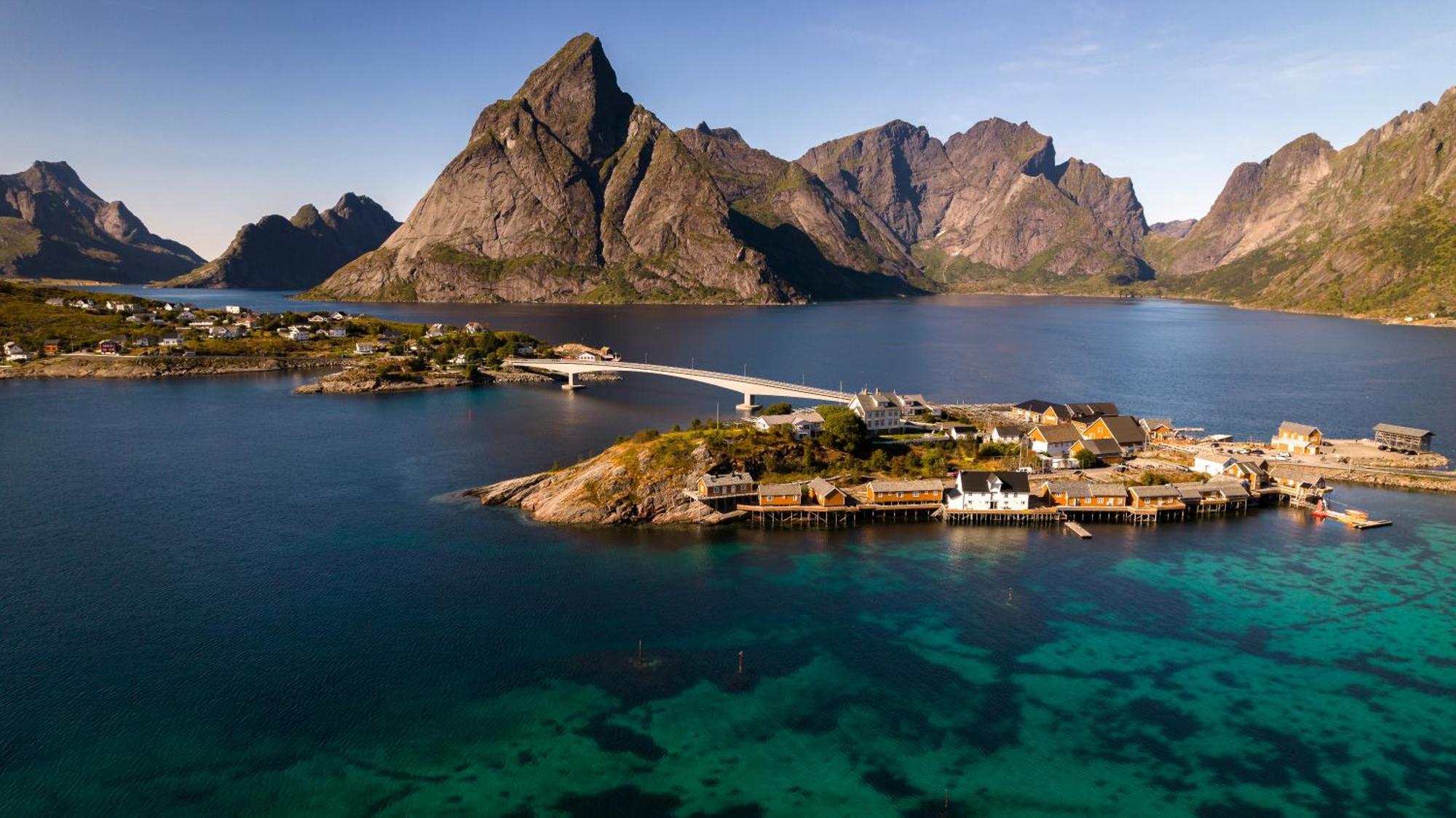 Eagle Bay - Waterfront Rorbu A